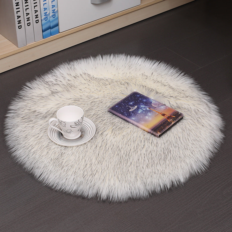 Round plush carpets