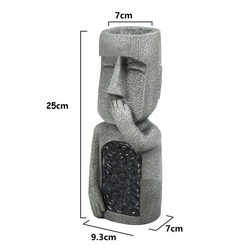 Garden decoration Moai statues