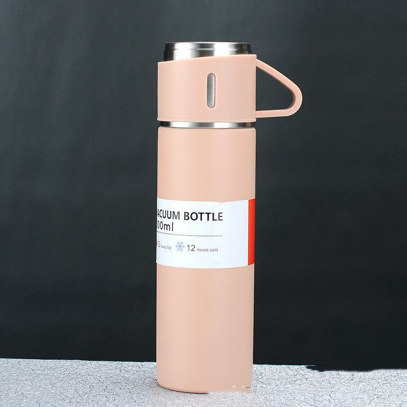 Vacuum flask set with bottle and mugs