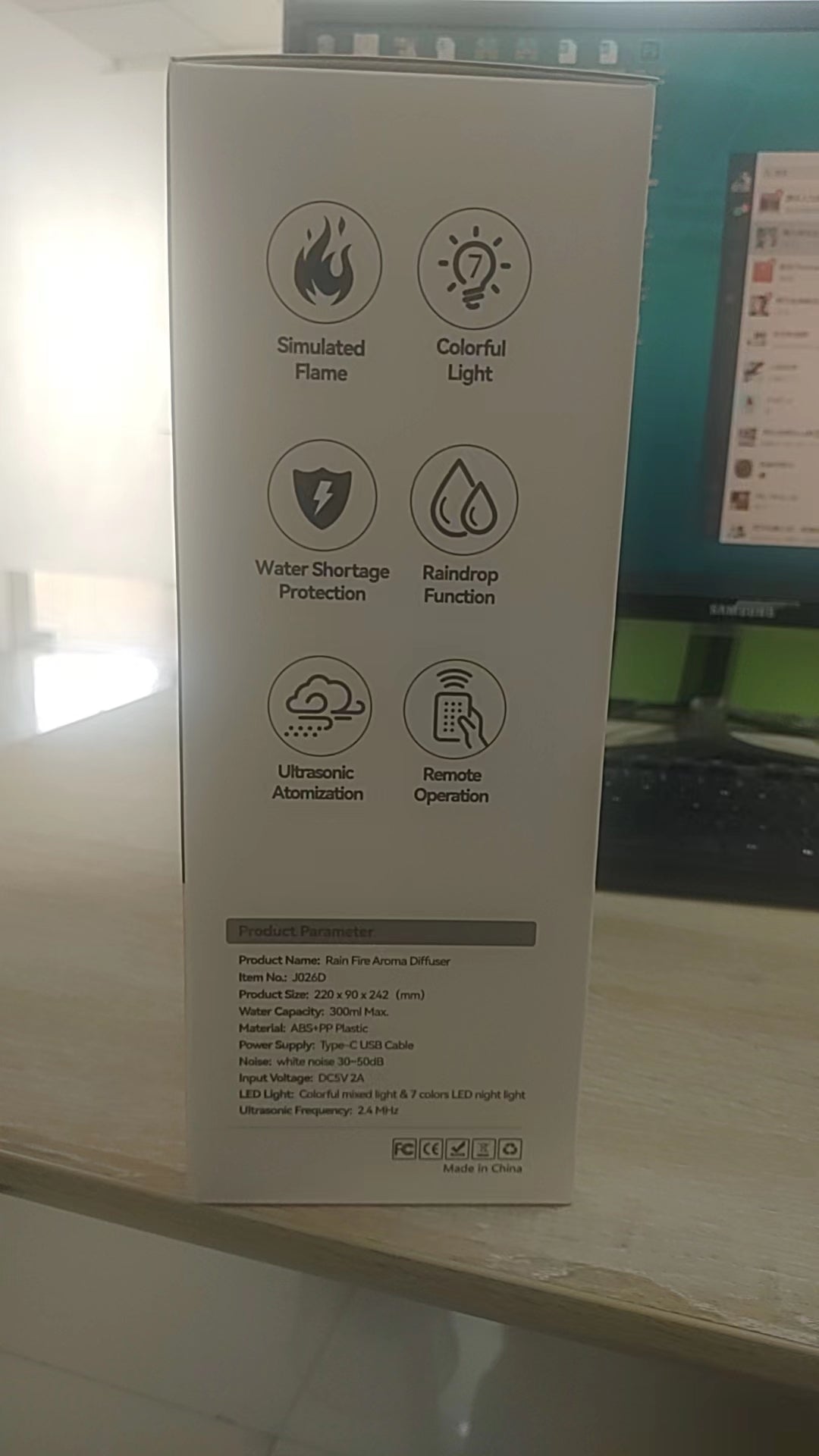 Humidifier with colorful mist