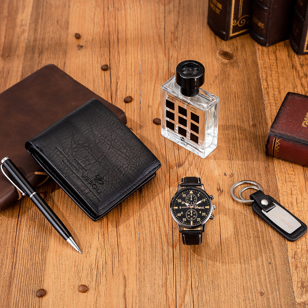 Men’s fragrance and accessory gift set