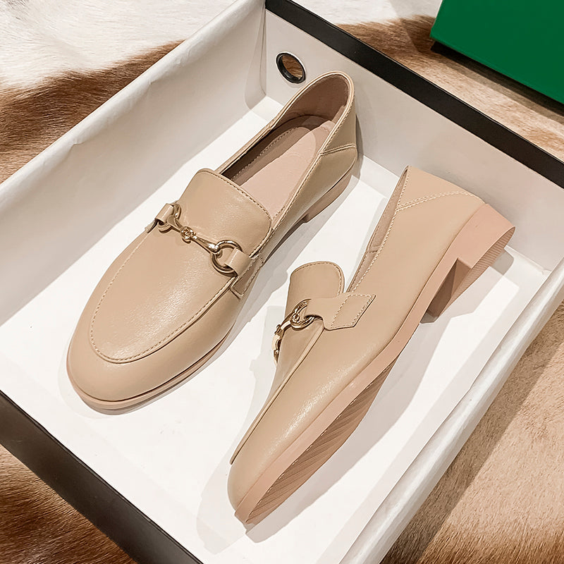 Women's leather shoes