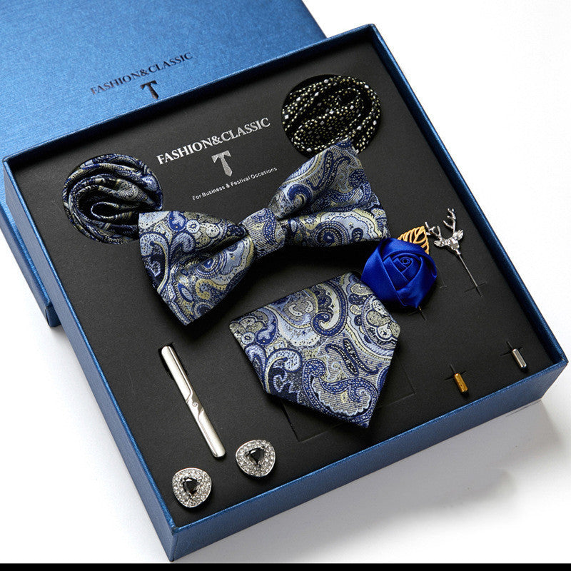 Luxury men’s suit accessory set