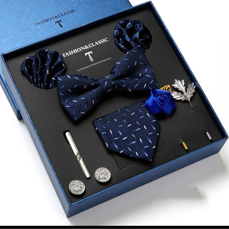 Luxury men’s suit accessory set