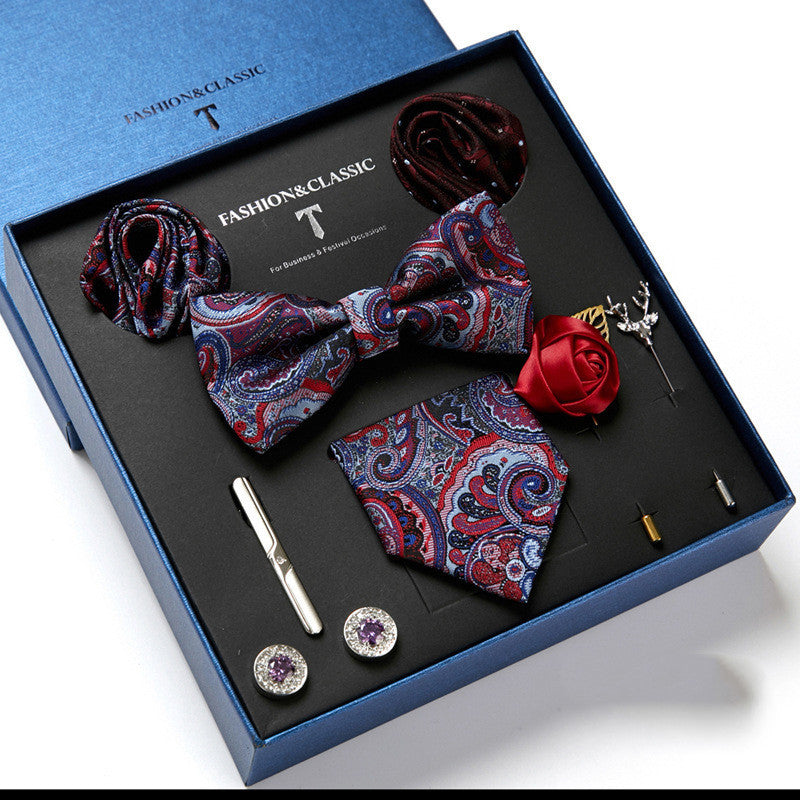 Luxury men’s suit accessory set