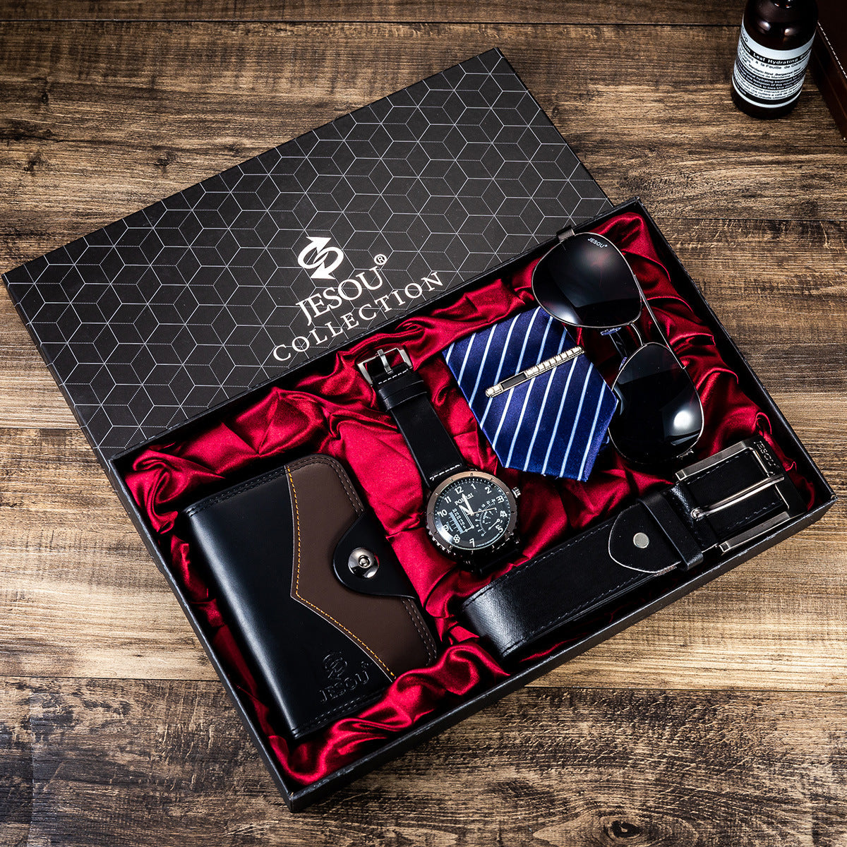 Complete men’s accessory gift set