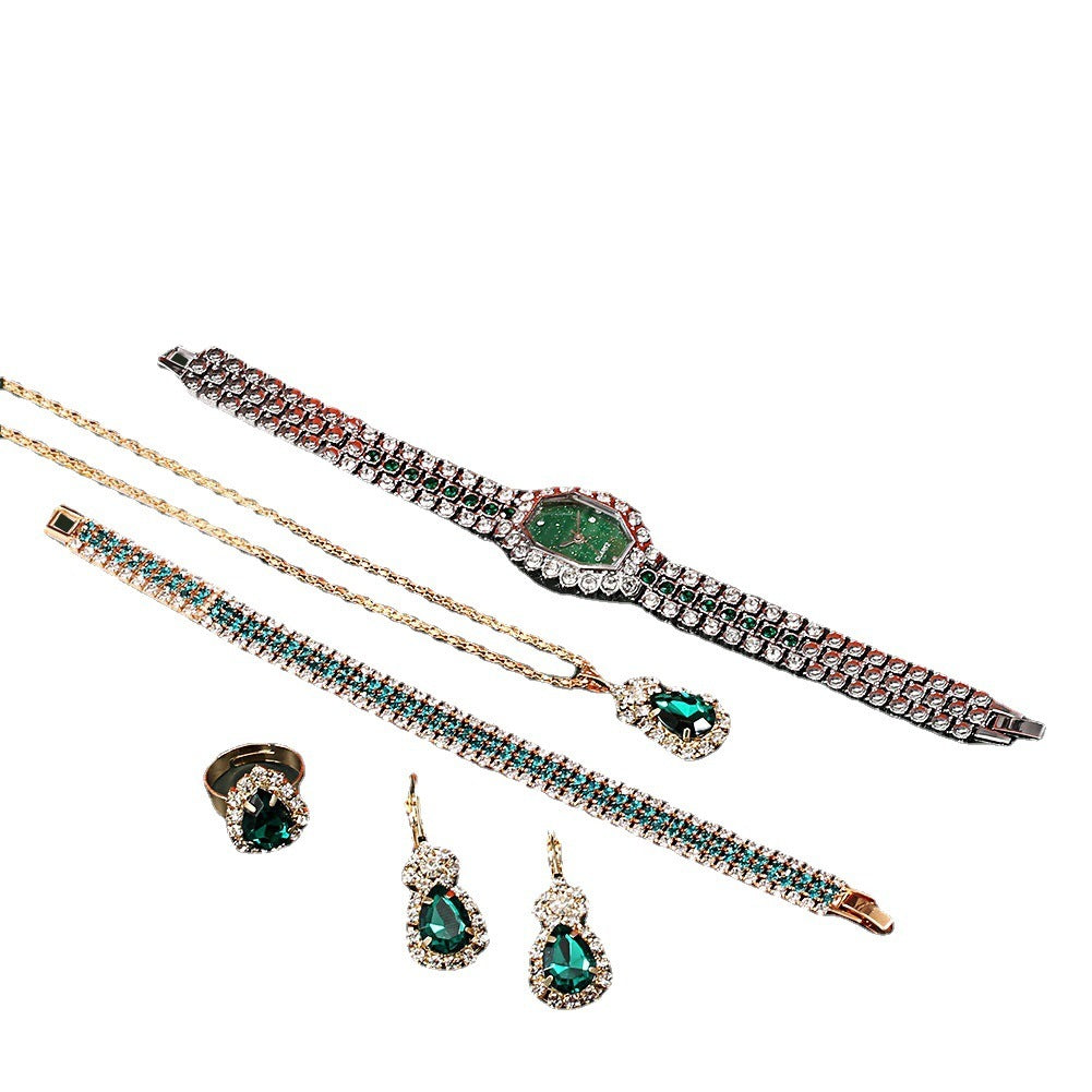 Women’s watch and jewelry gift set