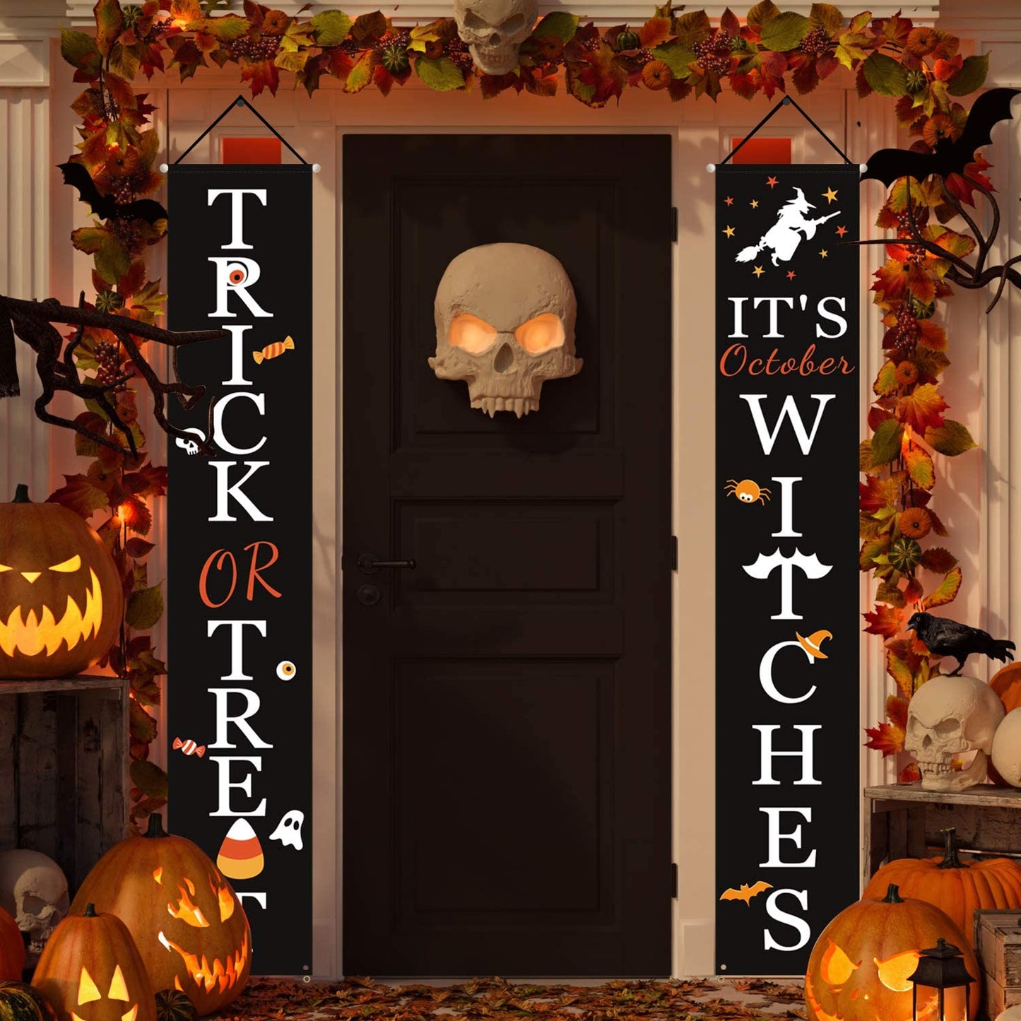 Halloween hanging banners couple