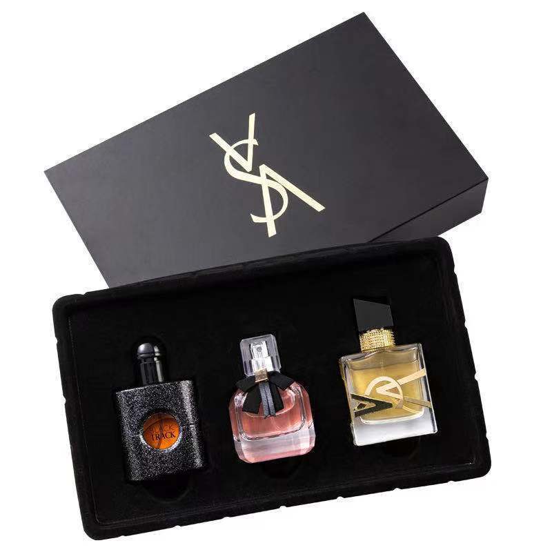 Luxury women’s perfume gift set