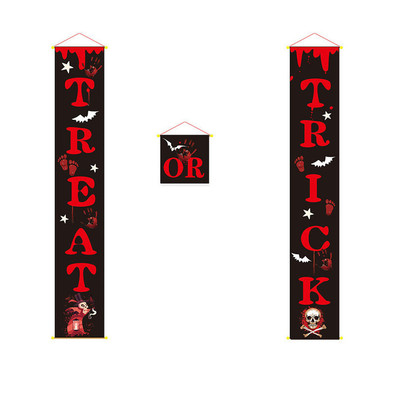 Halloween hanging banners couple