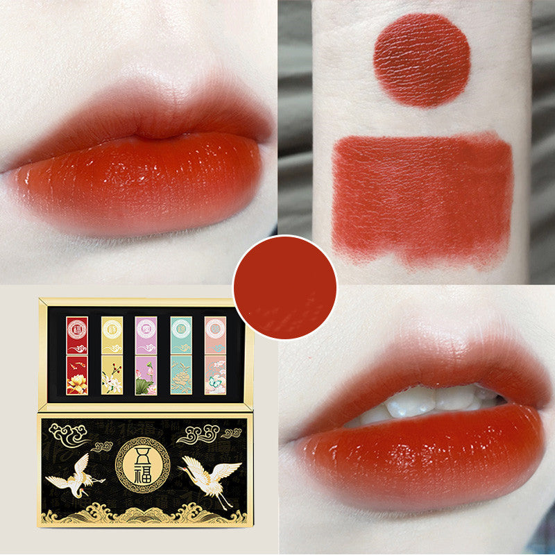 Oriental makeup gift set