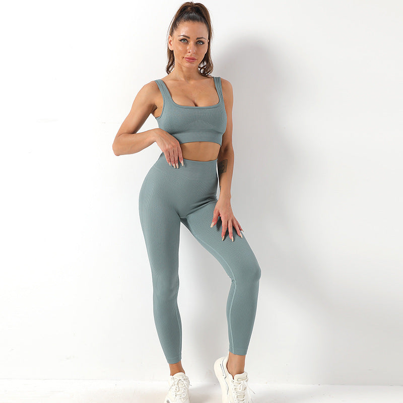Women yoga suit