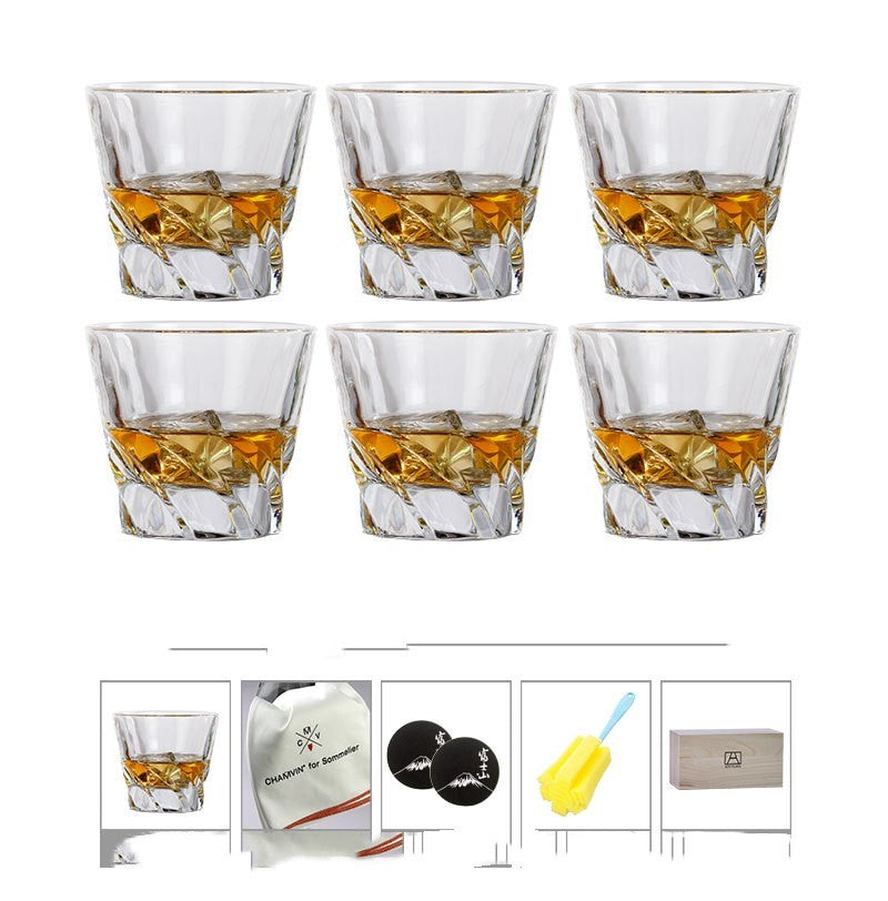 Whiskey glass set in wooden box
