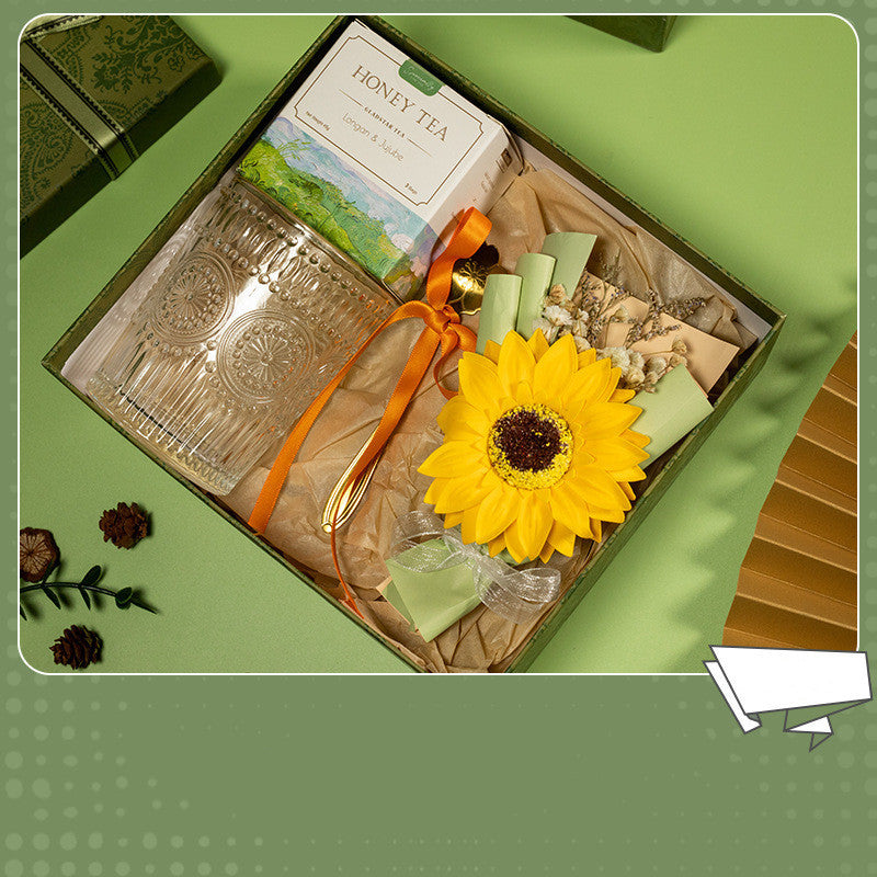 Premium gift set for newly married couple