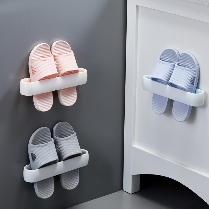 Holder for bathroom slippers