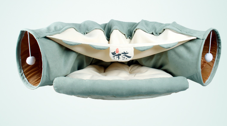 Cat tunnel bed for small cats