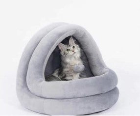 Warm house bed for cats
