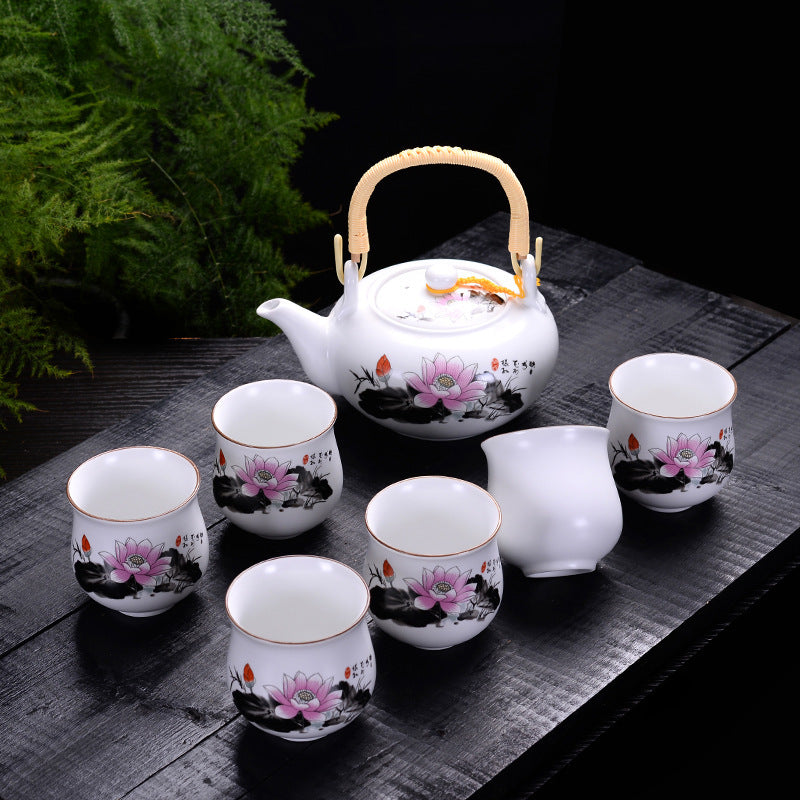 Large-capacity teapot with tea cups set