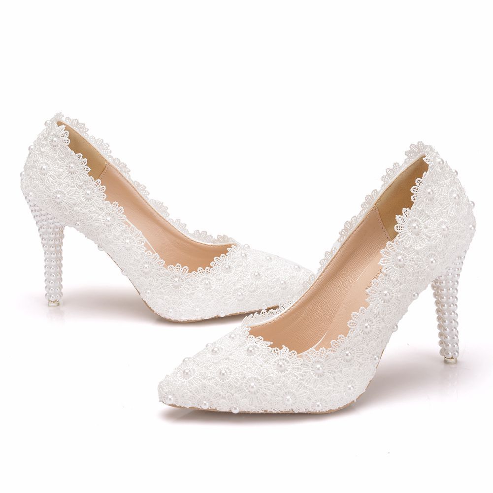 Pearl lace wedding shoes