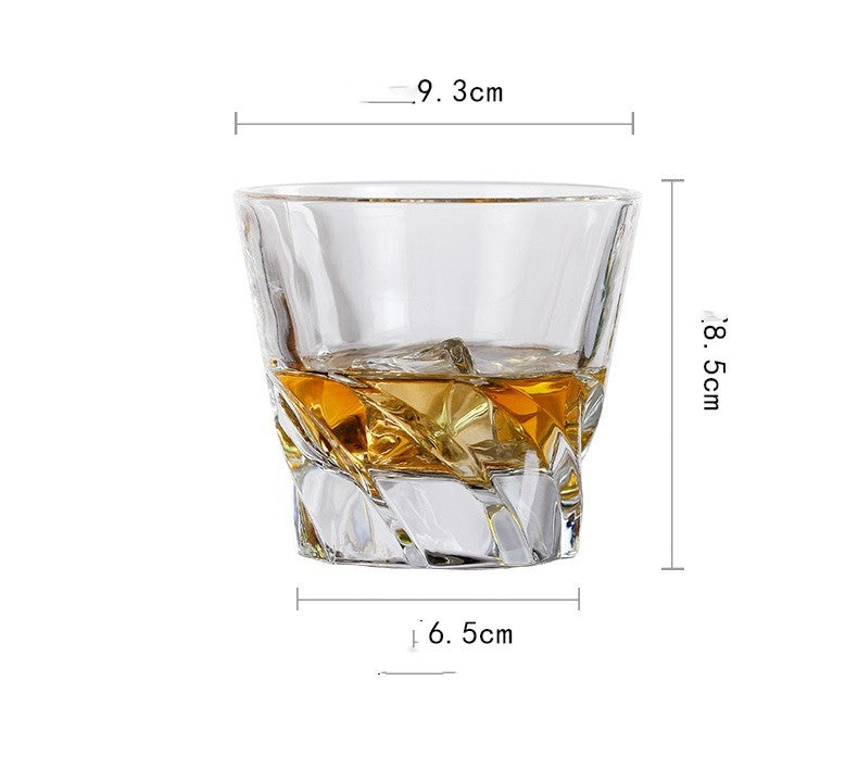Whiskey glass set in wooden box