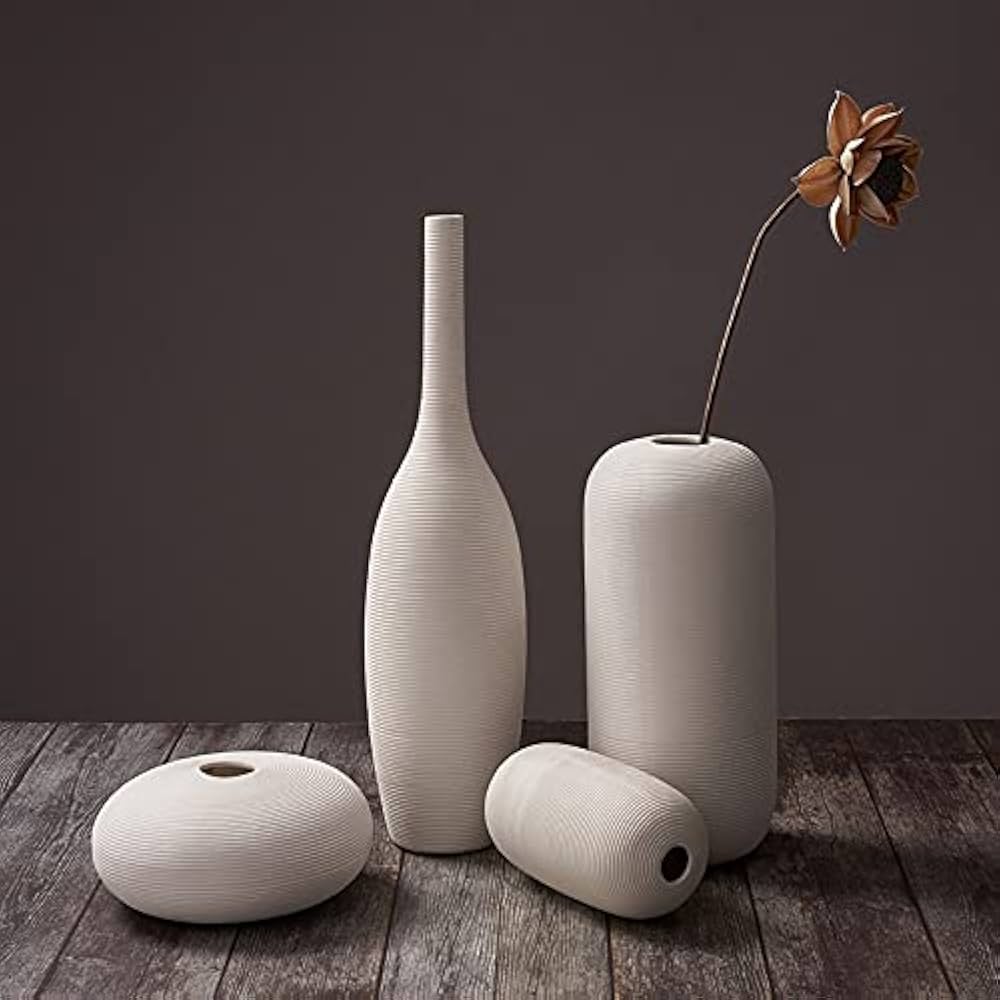 Beatiful white vases