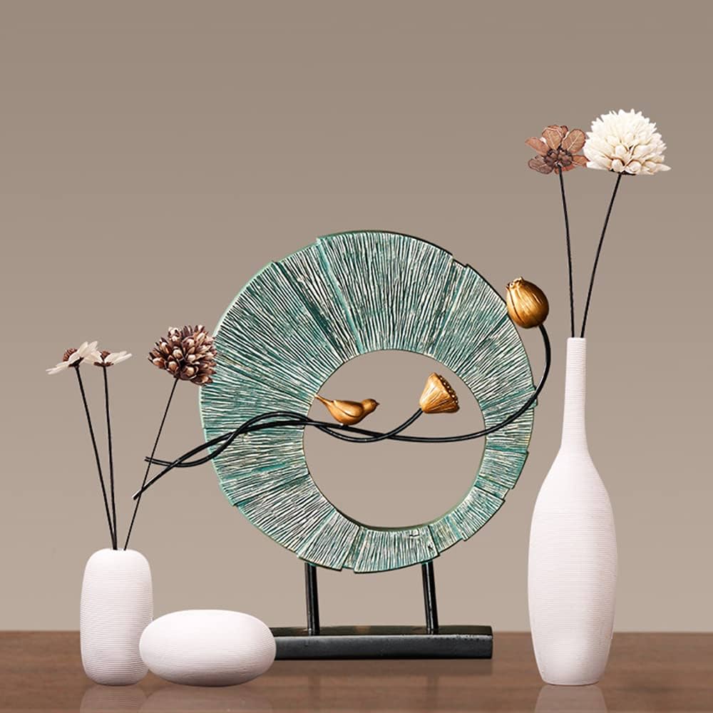 Beatiful white vases