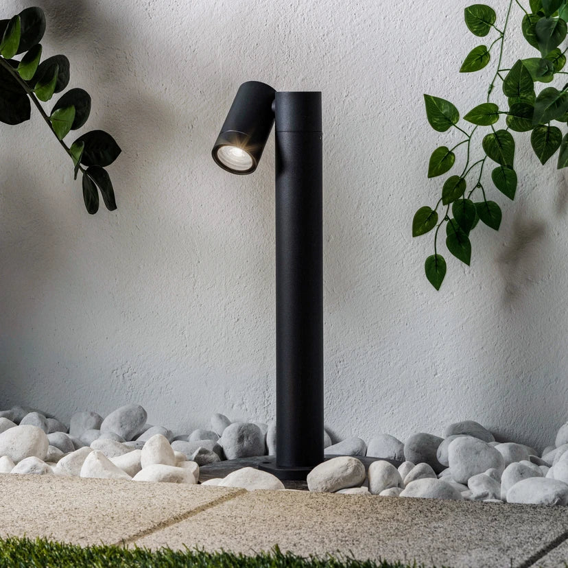 Waterproof garden light