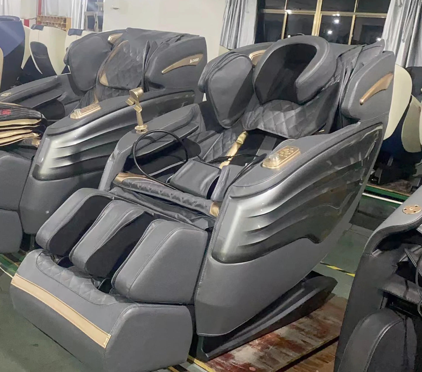 3 Year Warranty UKLife 4D SL-Track Full Body Air Bag Zero Gravity Luxury Electric Massager Chairs For Office Massage Sofa