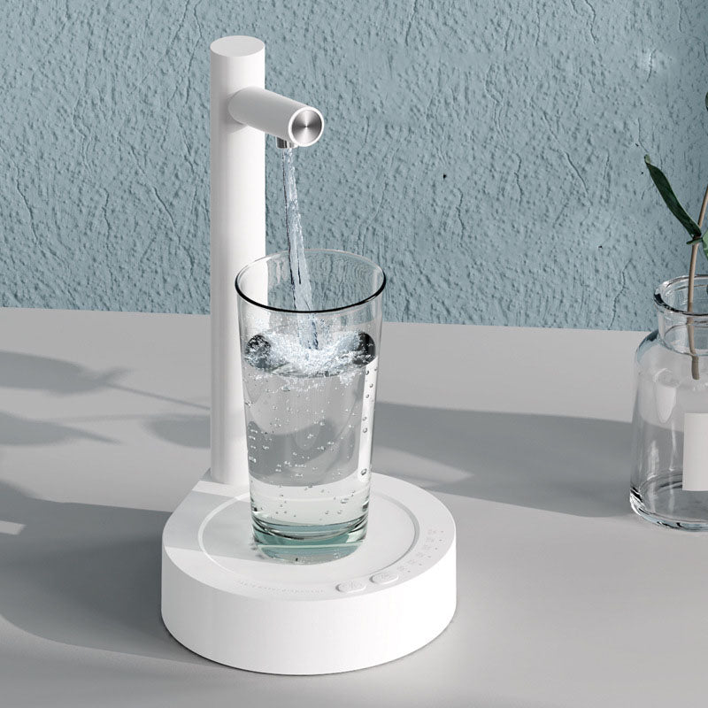 Rechargeable water dispenser