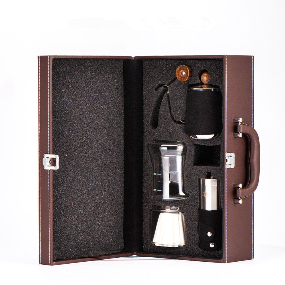 Portable coffee hand brew pot for travel