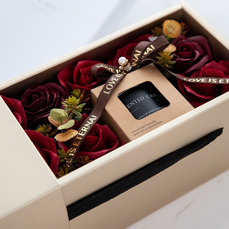 Romantic scented candle flower gift box