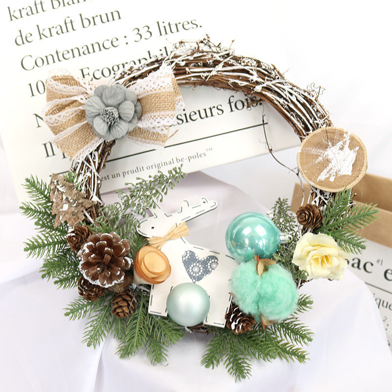 Christmas wreath wall decoration