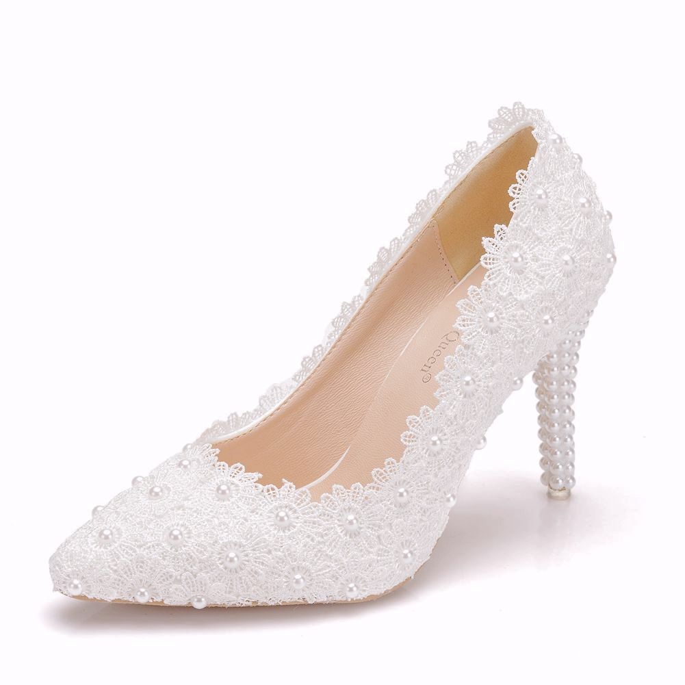 Pearl lace wedding shoes