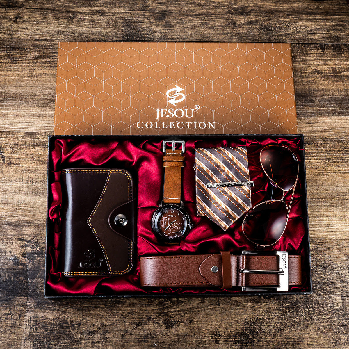 Complete men’s accessory gift set