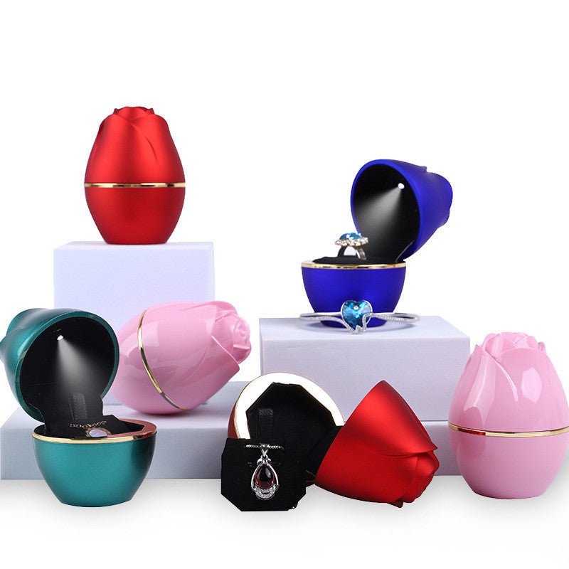 Rose shaped small jewelry box