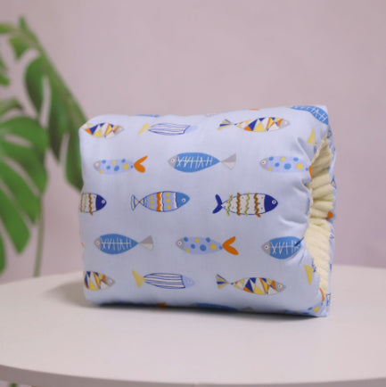 Arm pillow for breastfeeding