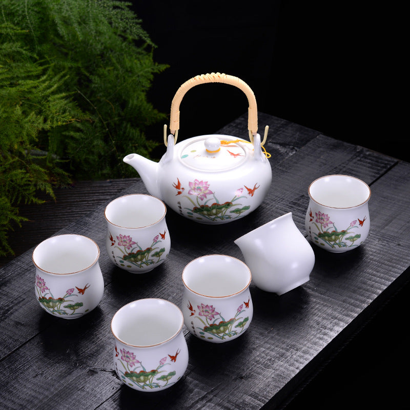 Large-capacity teapot with tea cups set