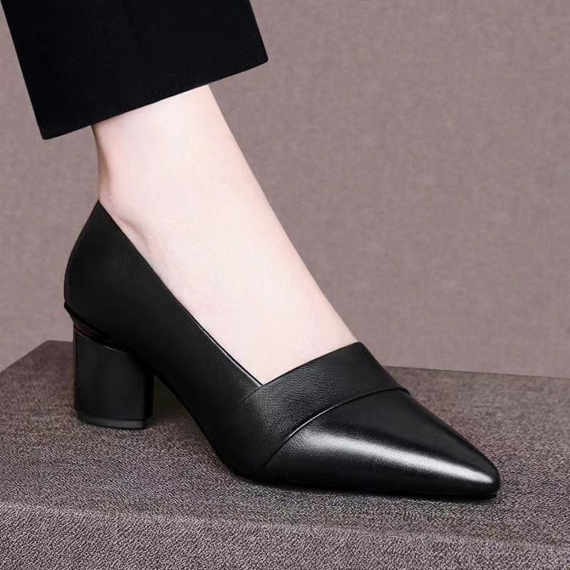 Genuine leather shoes for women