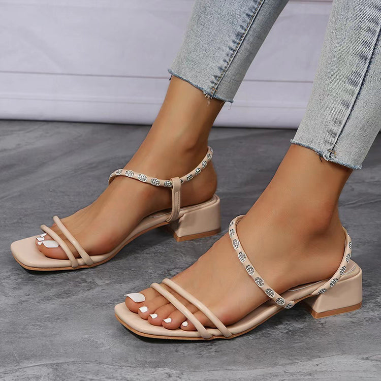 Women strappy sandals for summer