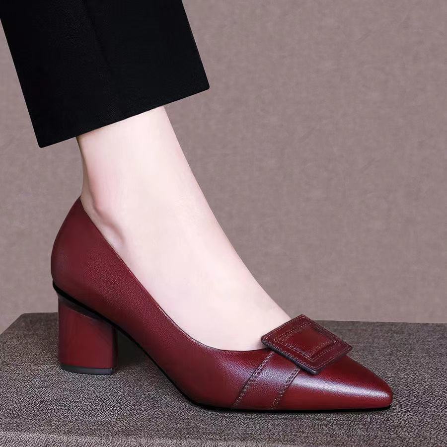 Genuine leather shoes for women